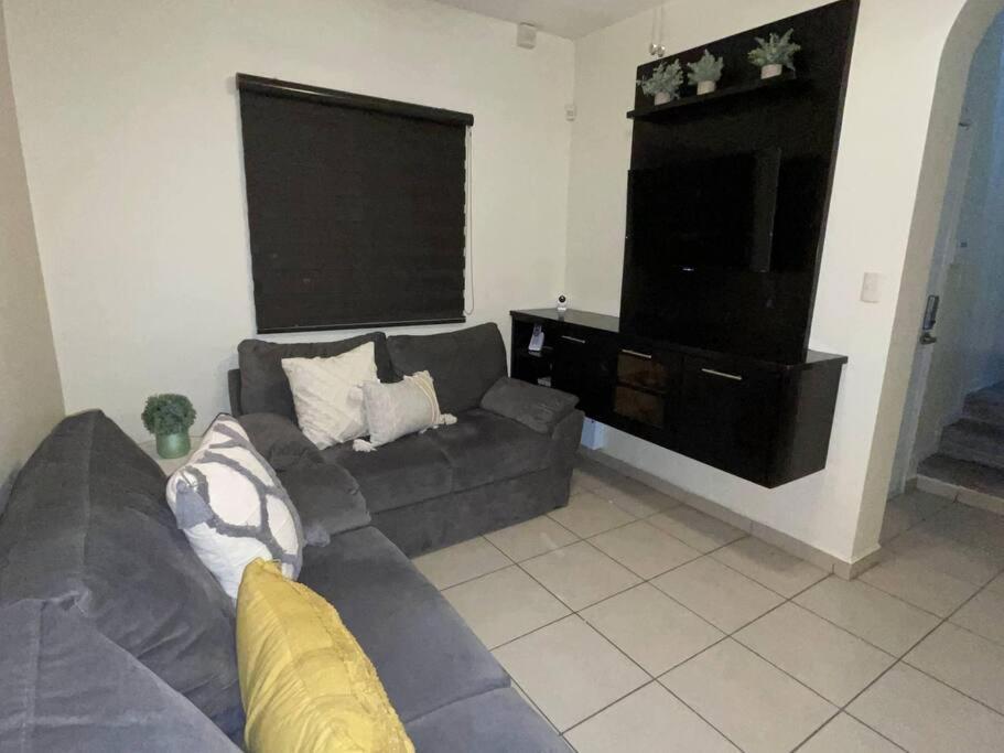 Vila Casa Eliseos, A 5 Minutos De La Linea Fronteriza Nogales  Exteriér fotografie