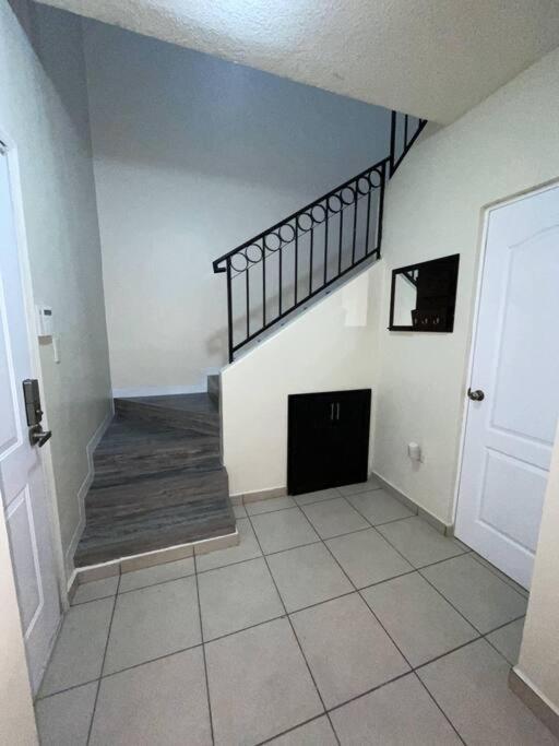 Vila Casa Eliseos, A 5 Minutos De La Linea Fronteriza Nogales  Exteriér fotografie